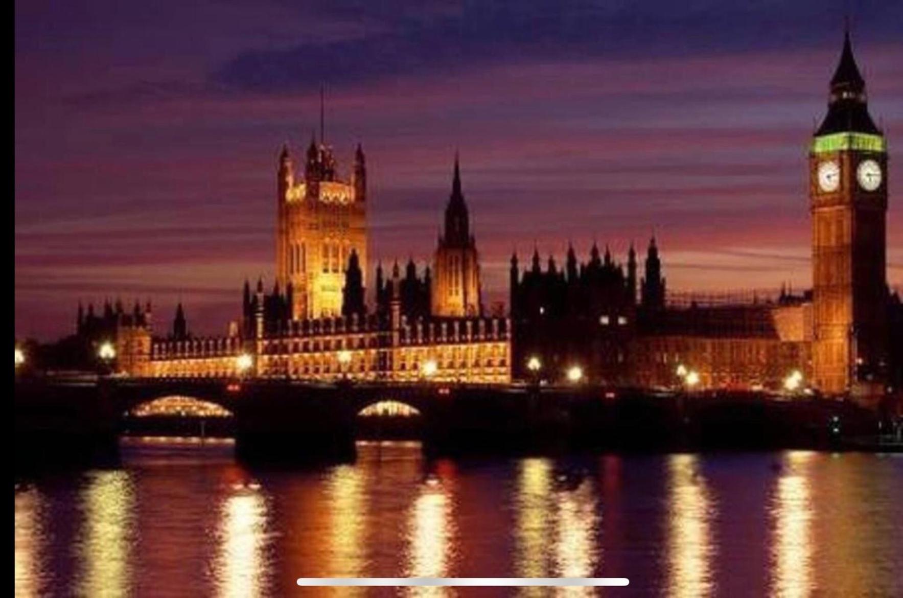 Thames View & free parking - perfect long stay workers only