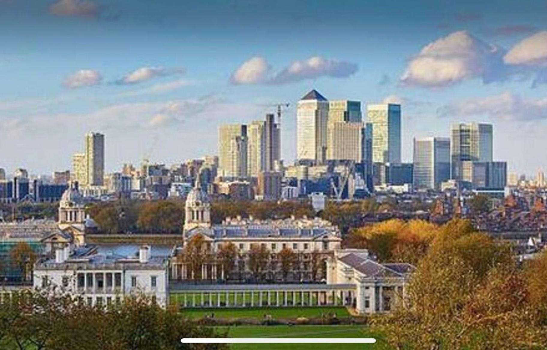 Thames View & free parking - perfect long stay workers only