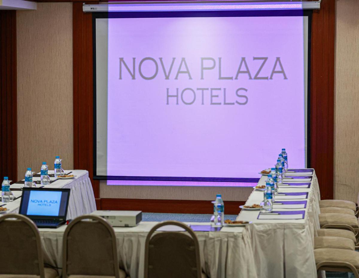 Nova Plaza Park Hotel - Image 30