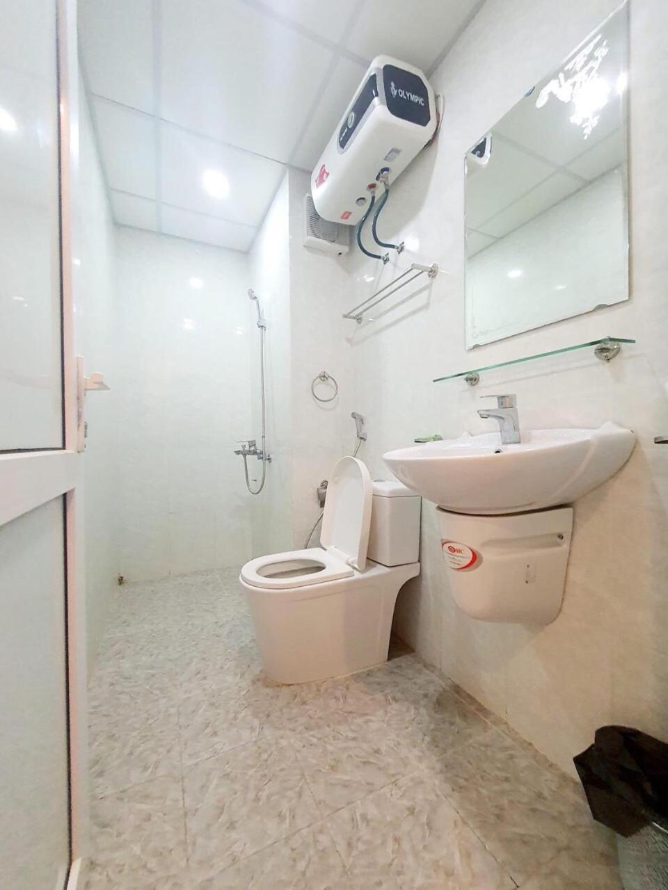 Là nhà 2 homestay