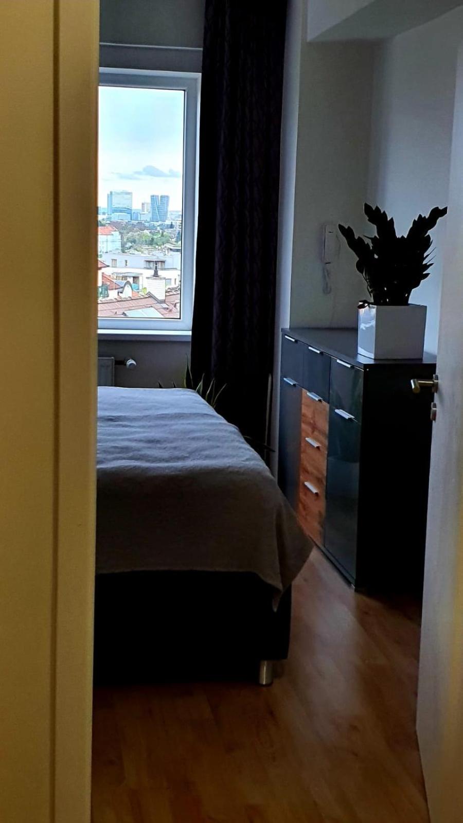LUXURY APARTMENT VBLOKU