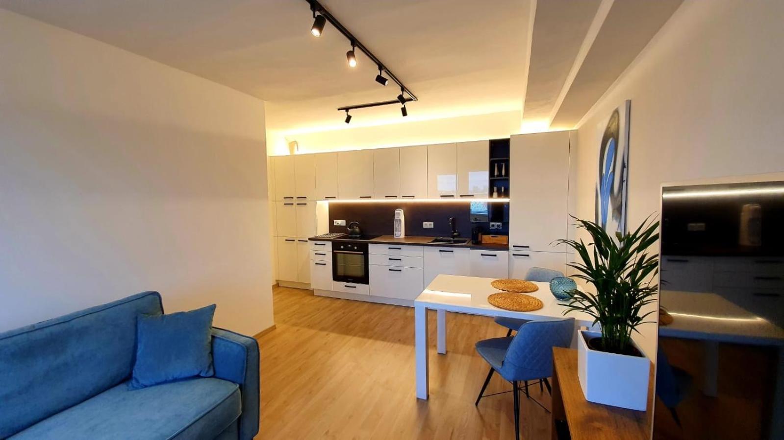 LUXURY APARTMENT VBLOKU