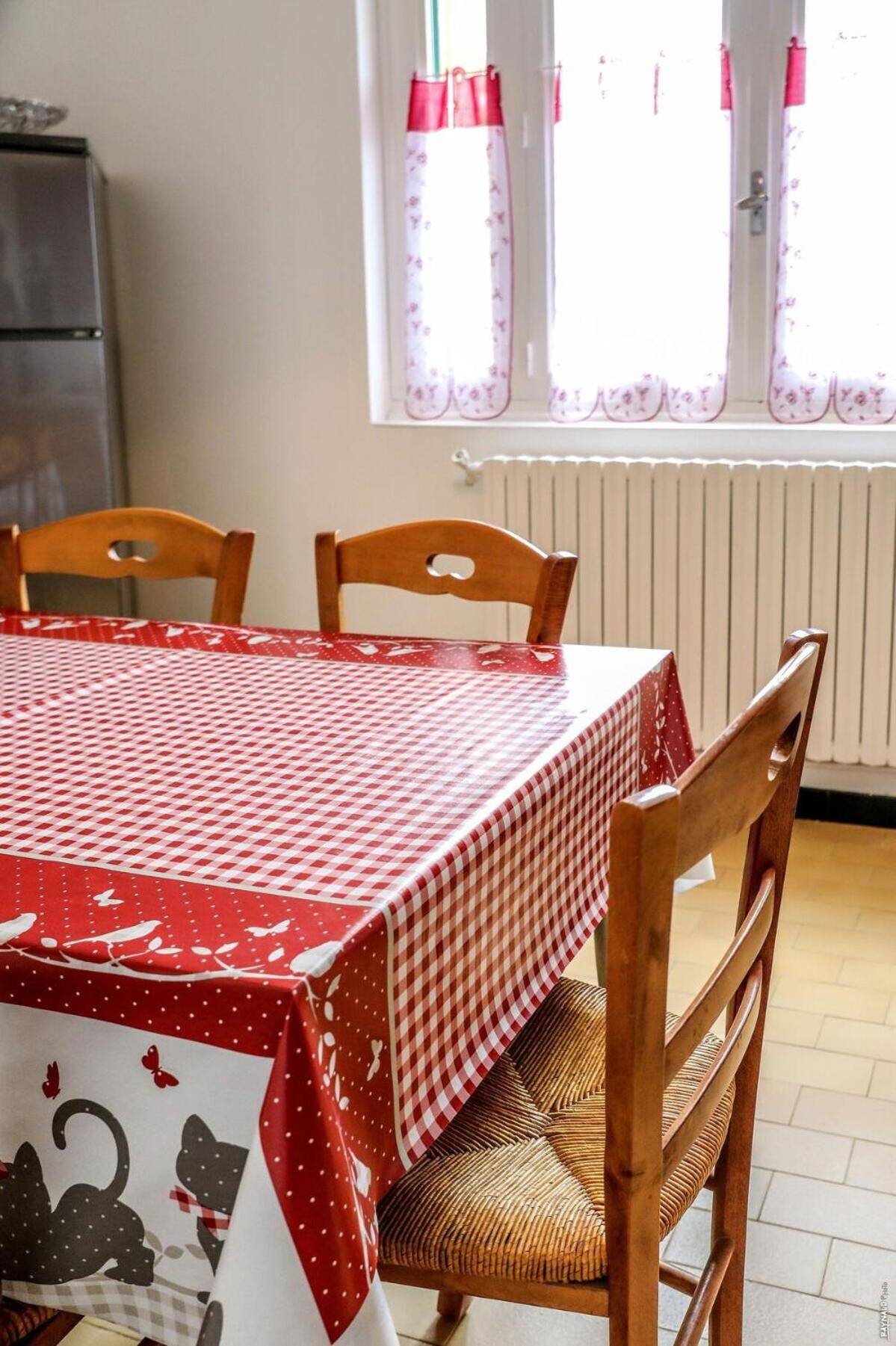 JOLI APPARTEMENT - PISCINE - 68m2 - GAILLAC