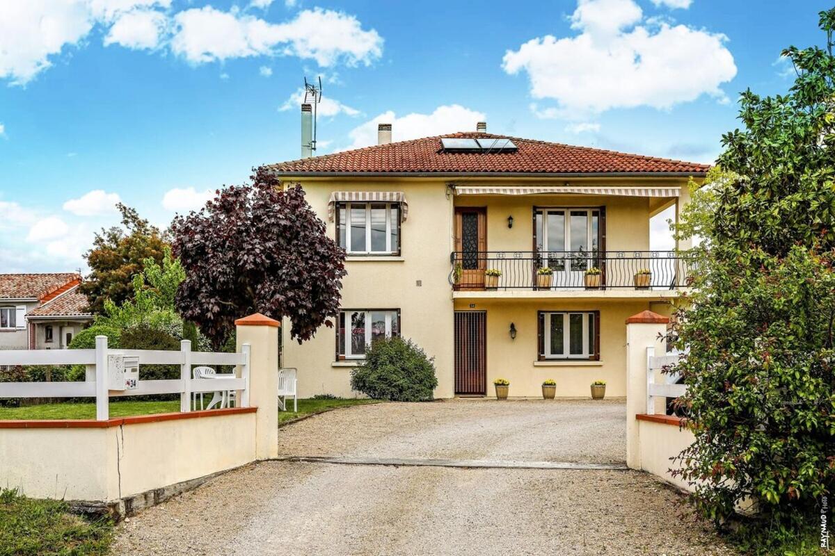 JOLI APPARTEMENT - PISCINE - 68m2 - GAILLAC
