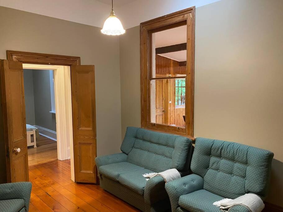 Campbell St Cottage, Hobart CBD