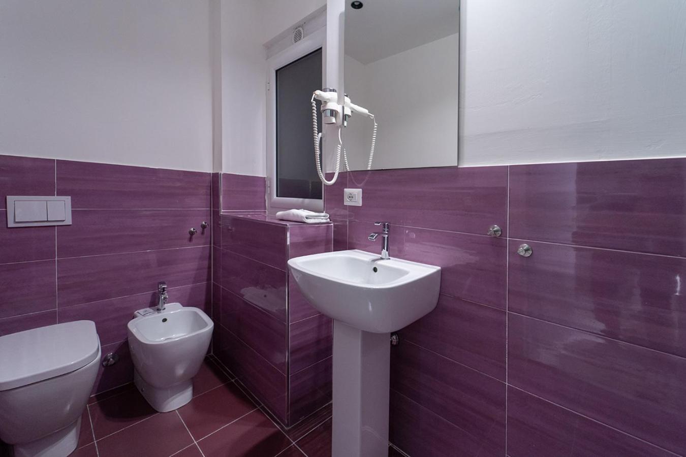 GreRos H. Rooms Napoli Centro by Clapa Group Dislocated Hospitality