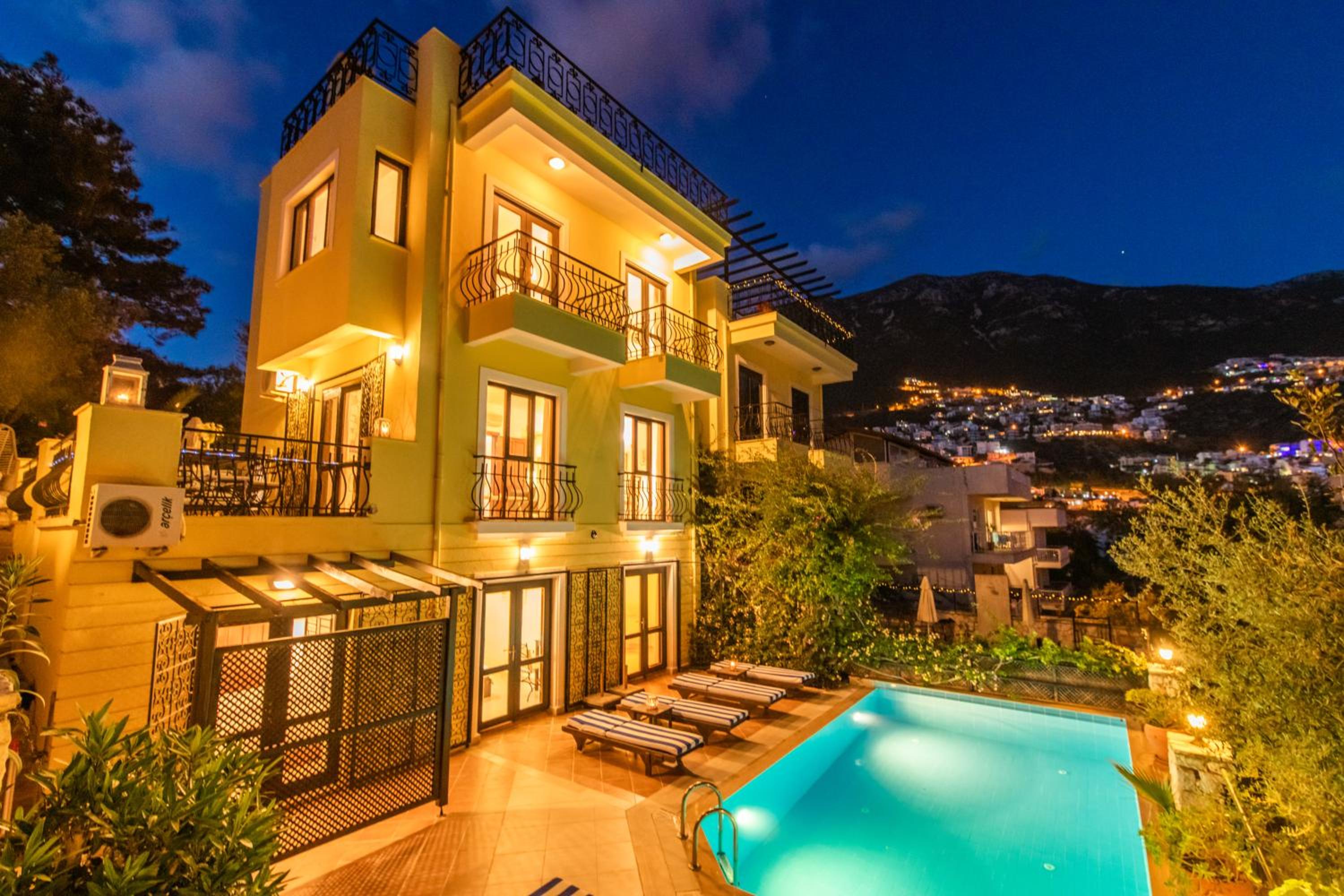 Villa Vista Mare view 2