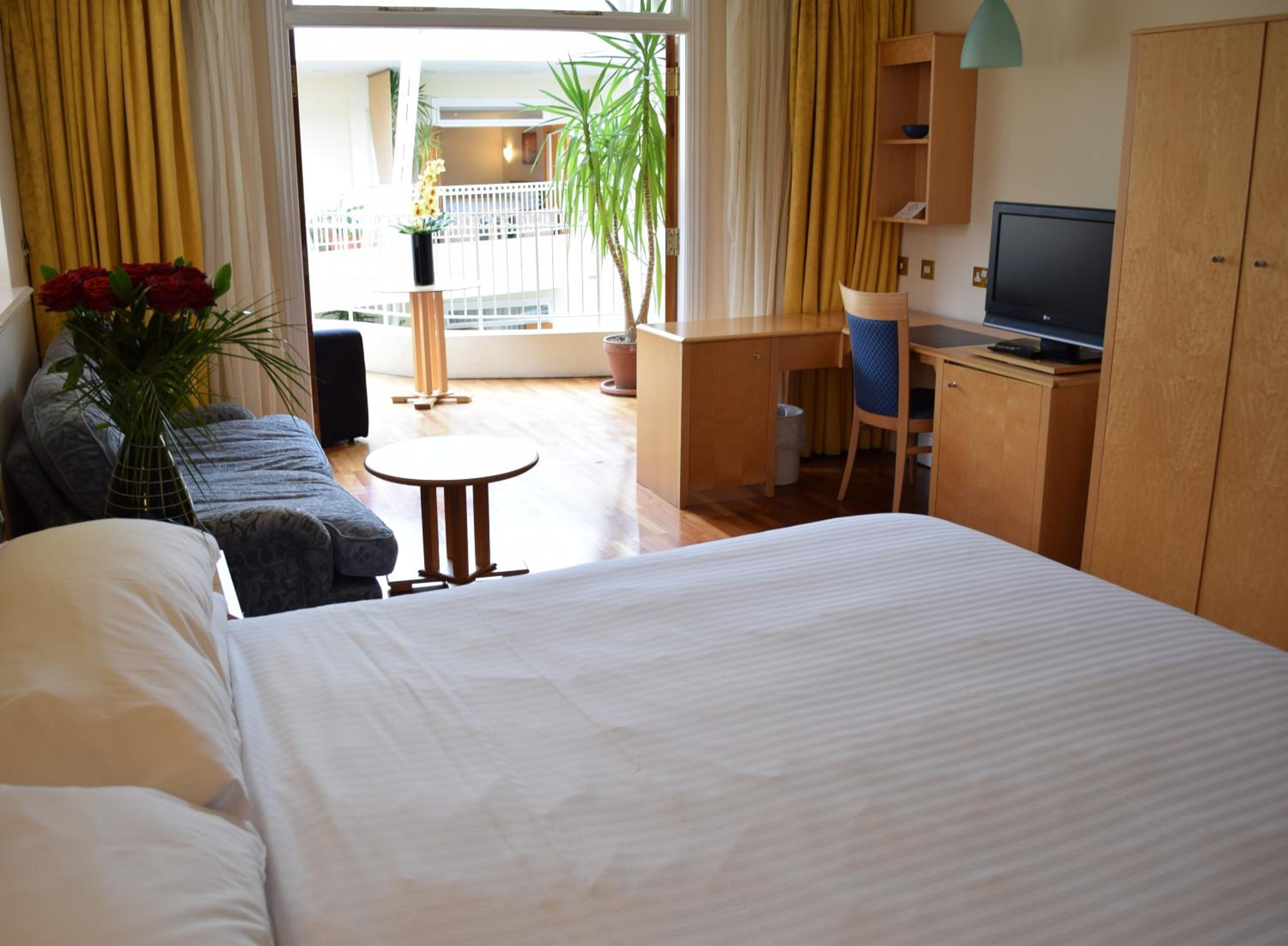 Douglas Vacations - The Sefton - Property Image 2