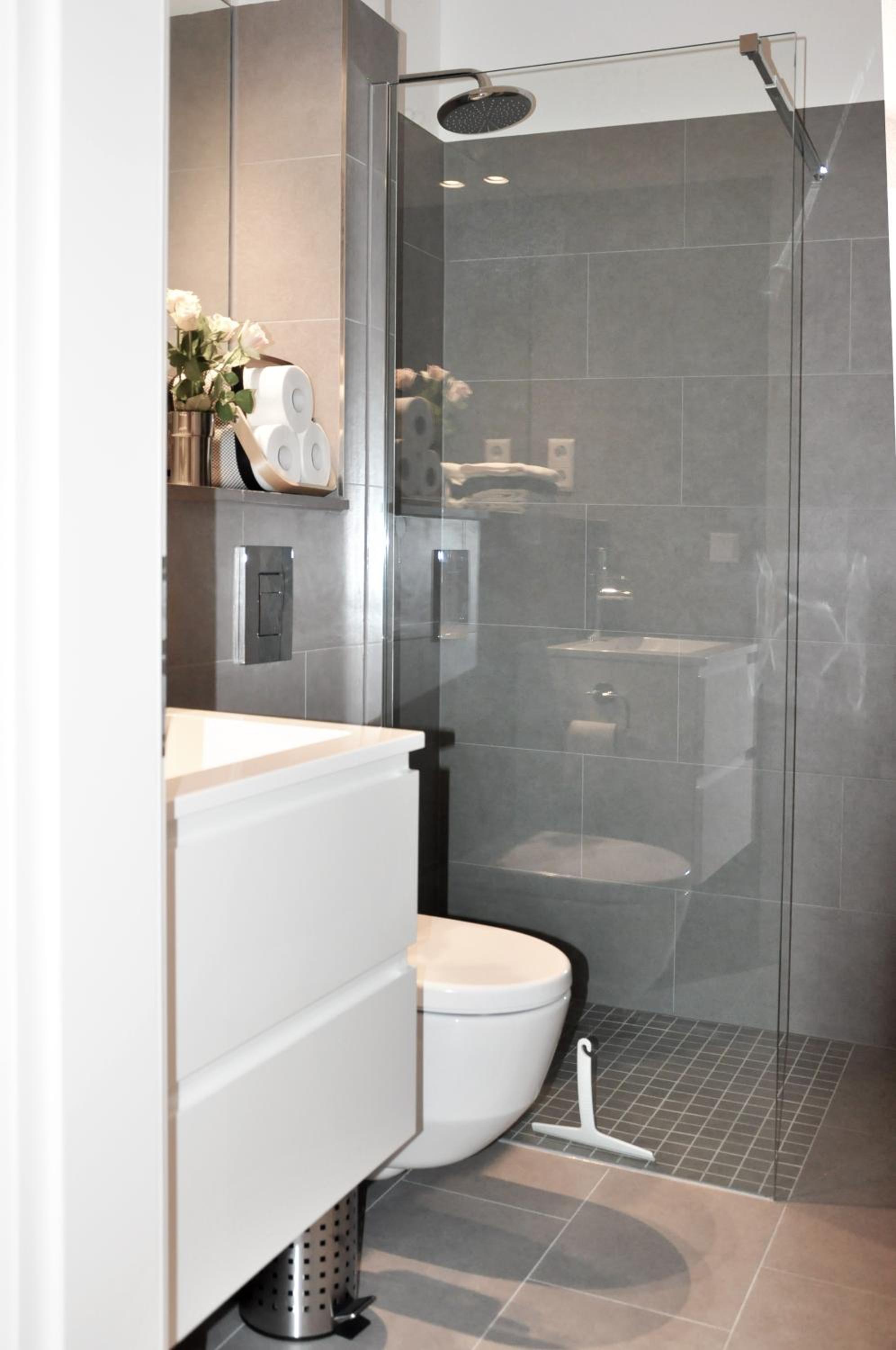 Stylish New Cube Loft II by Berlin-Wall-Apartments