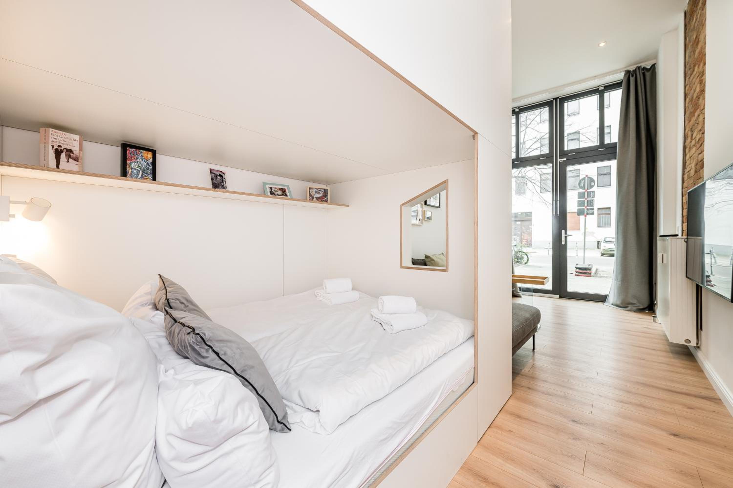Stylish New Cube Loft II by Berlin-Wall-Apartments