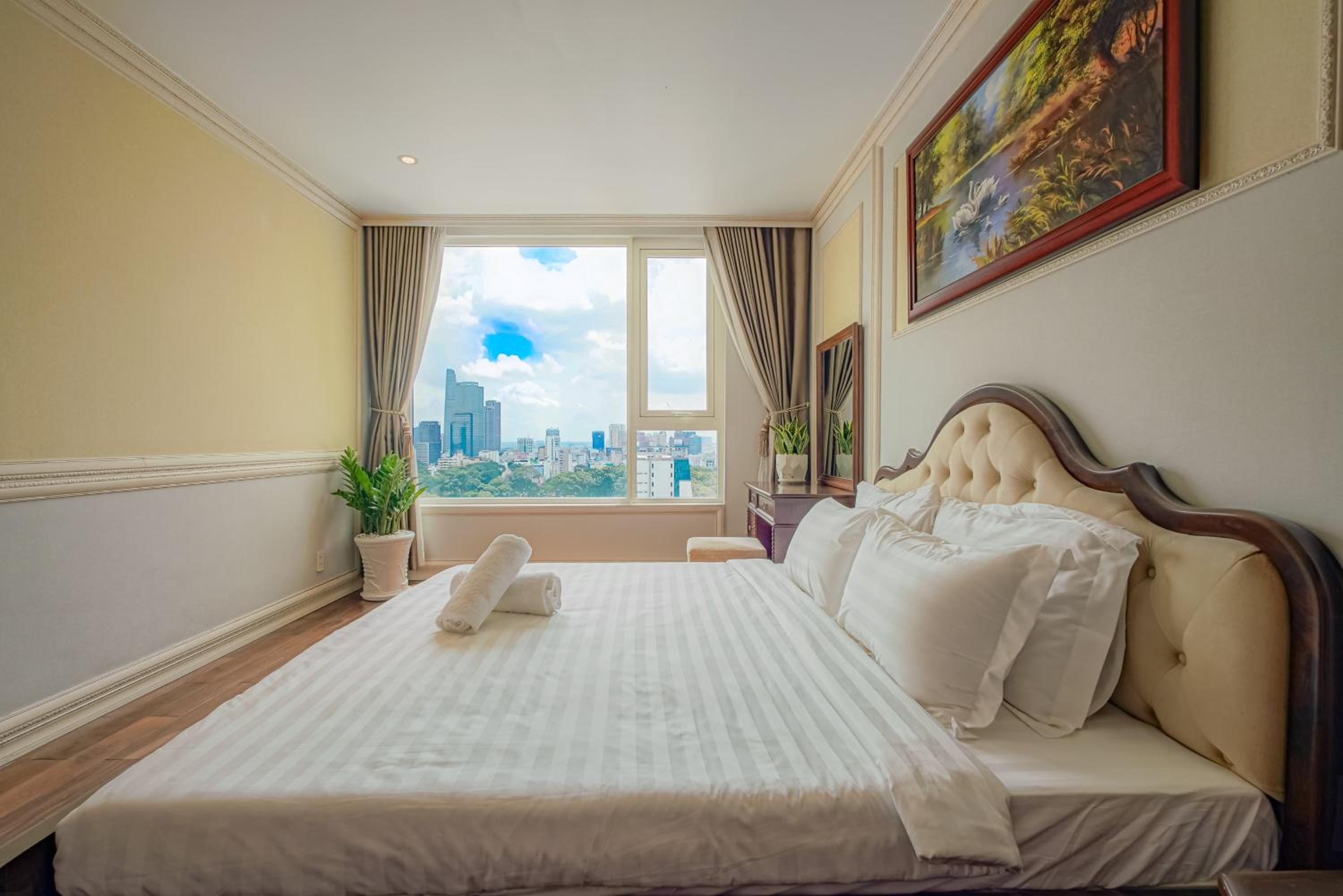 Léman Luxury Apartment District 3 HCMC