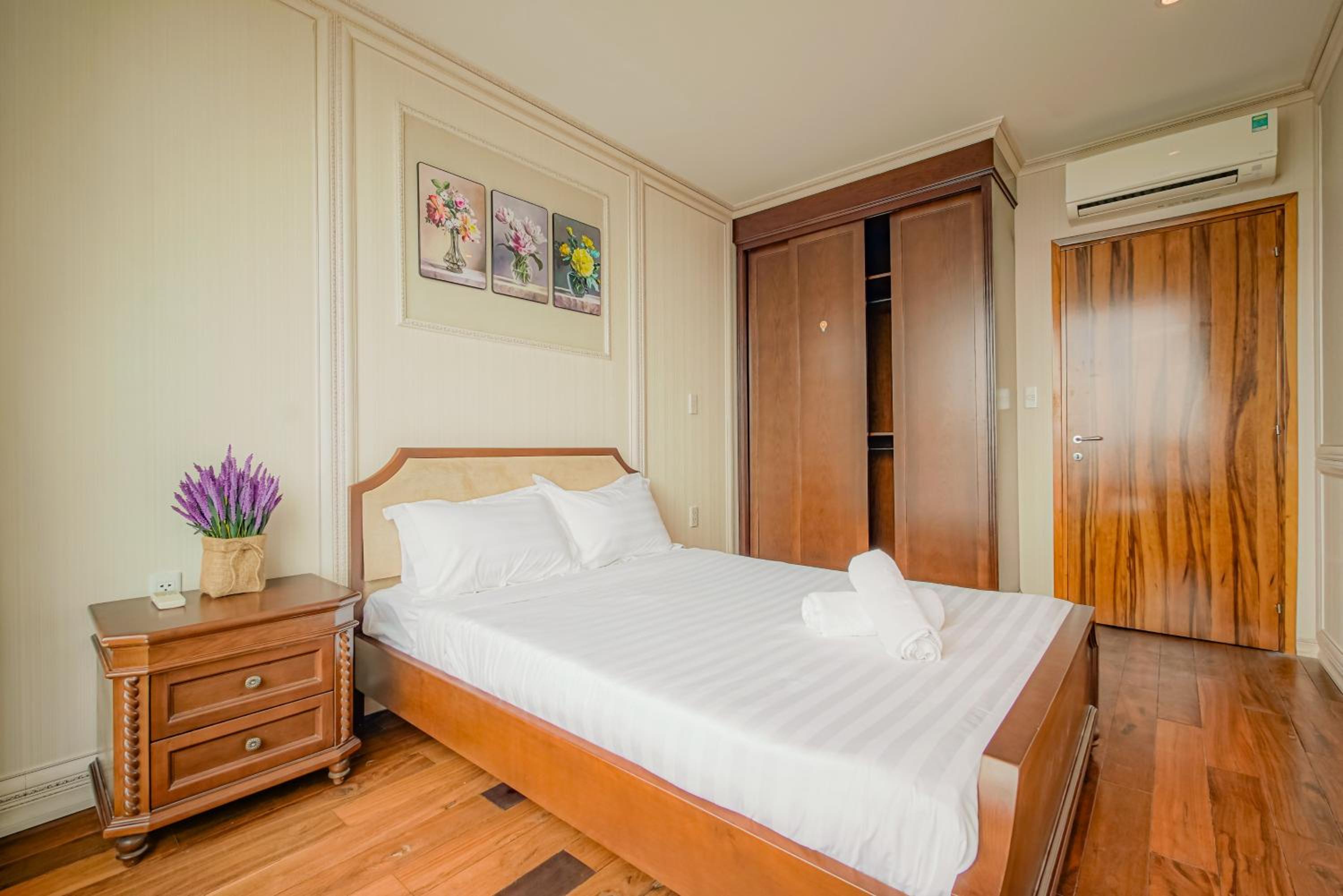 Léman Luxury Apartment District 3 HCMC