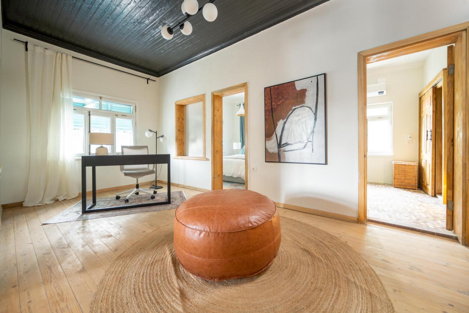 MINIQ HOMES 104 - The Luxurious Stone Retreat, photo 21