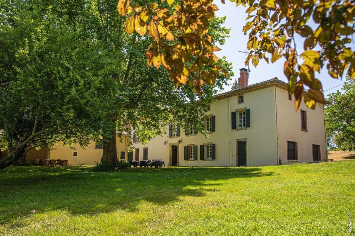 MAISON DE CHARME - 250m2 - CALME - JARDIN