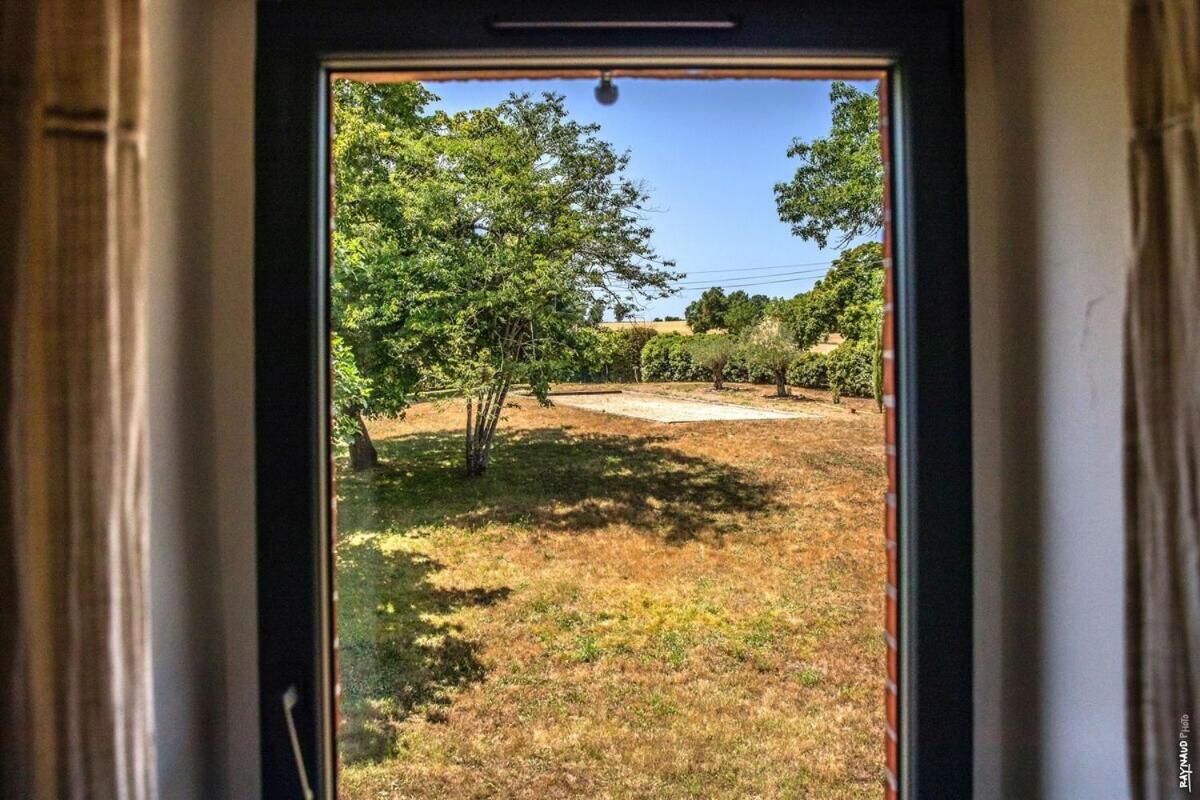 MAISON DE CHARME - 250m2 - CALME - JARDIN