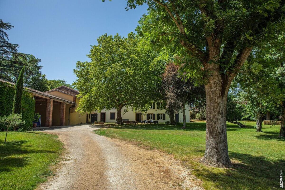 MAISON DE CHARME - 250m2 - CALME - JARDIN