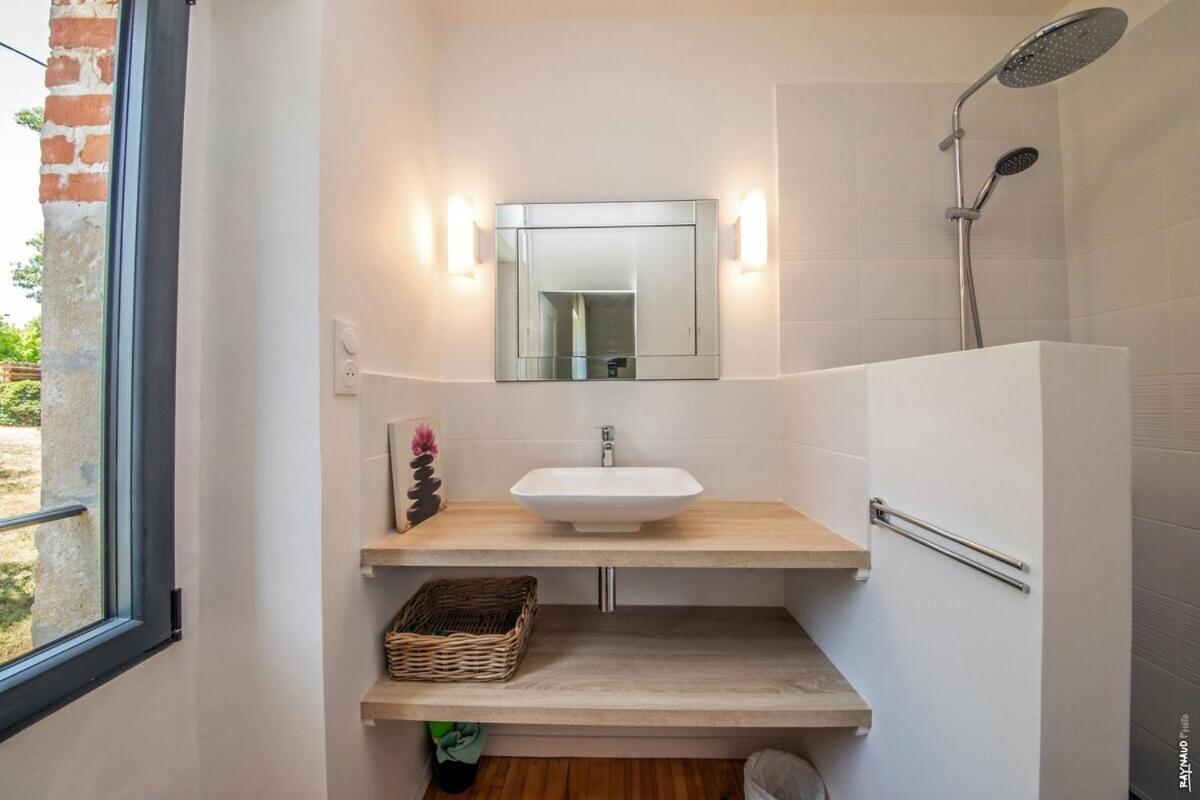 MAISON DE CHARME - 250m2 - CALME - JARDIN