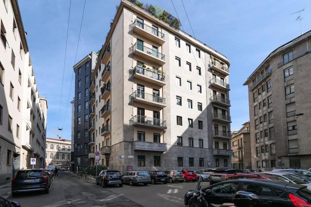 Large and elegant apartment in Missori Duomo