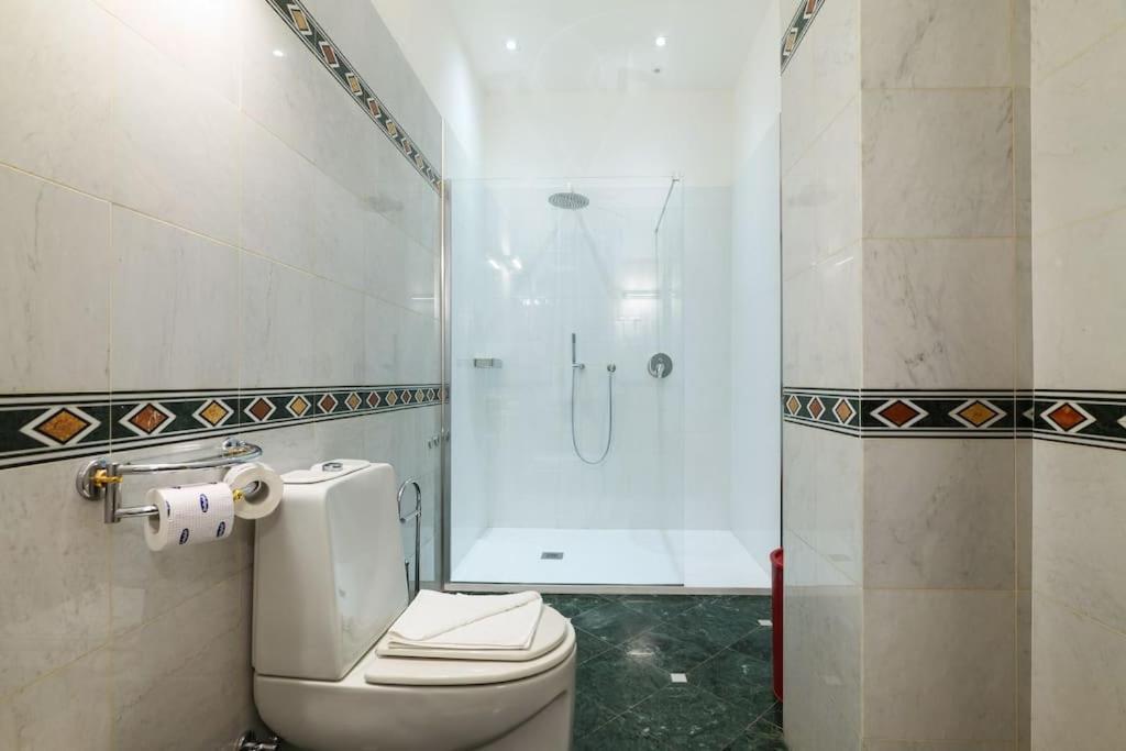 Large and elegant apartment in Missori Duomo