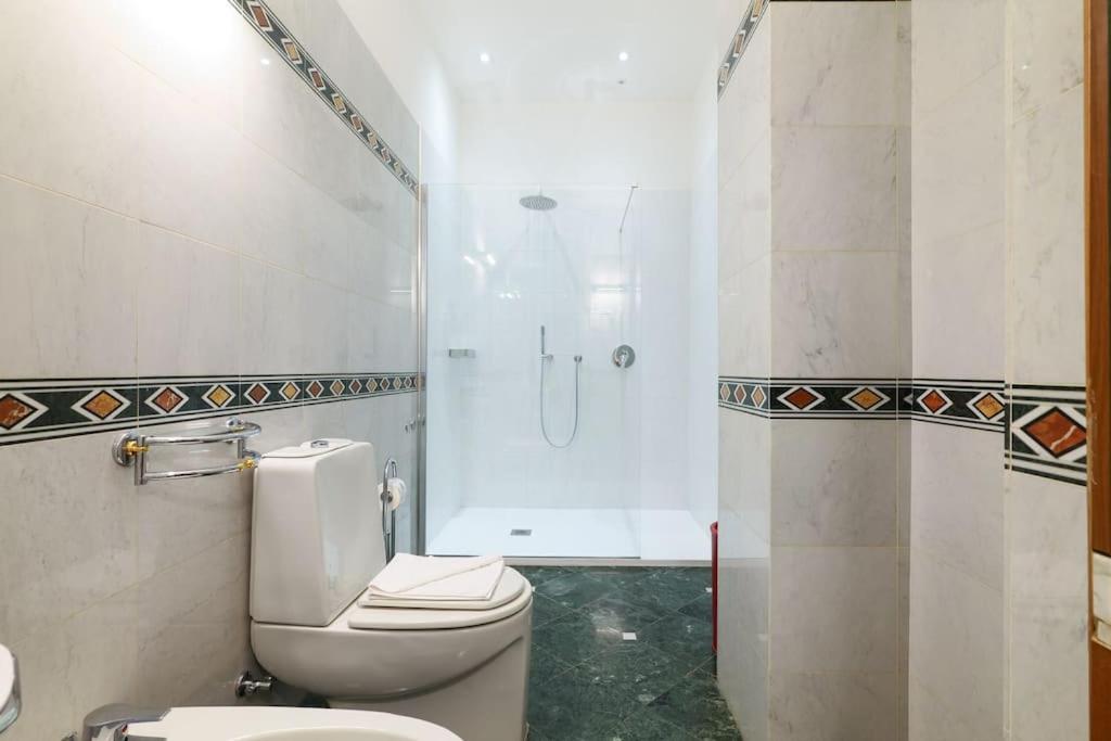 Large and elegant apartment in Missori Duomo
