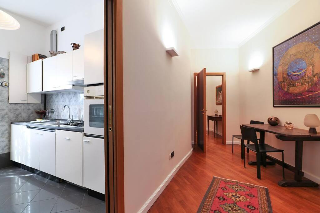 Large and elegant apartment in Missori Duomo