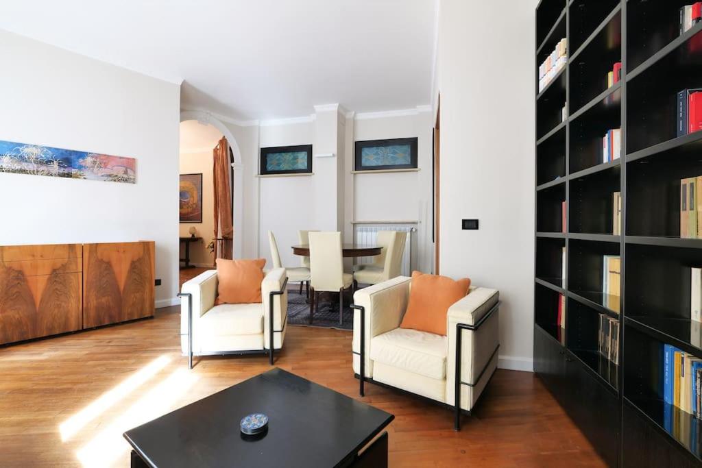 Large and elegant apartment in Missori Duomo