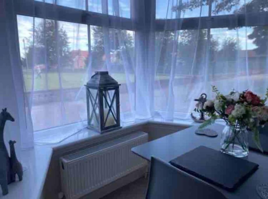SeaBright; one bed apartment with garden and parking