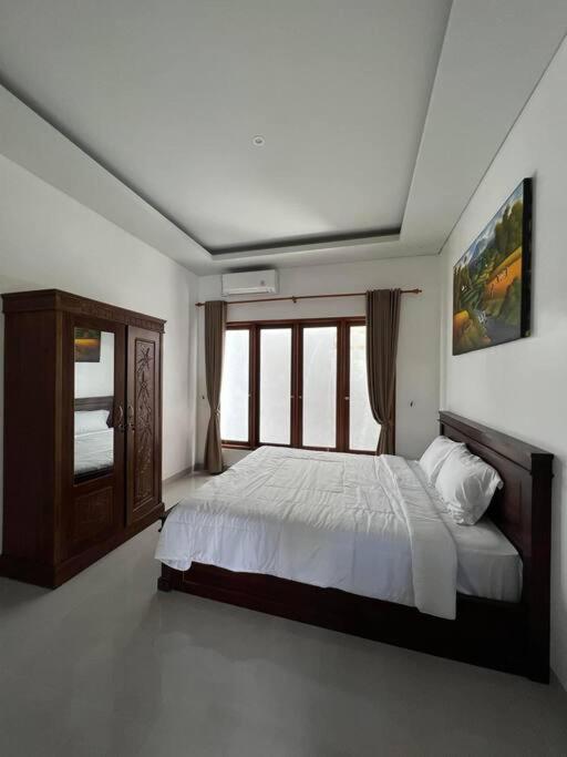 Bridge Villa Seminyak