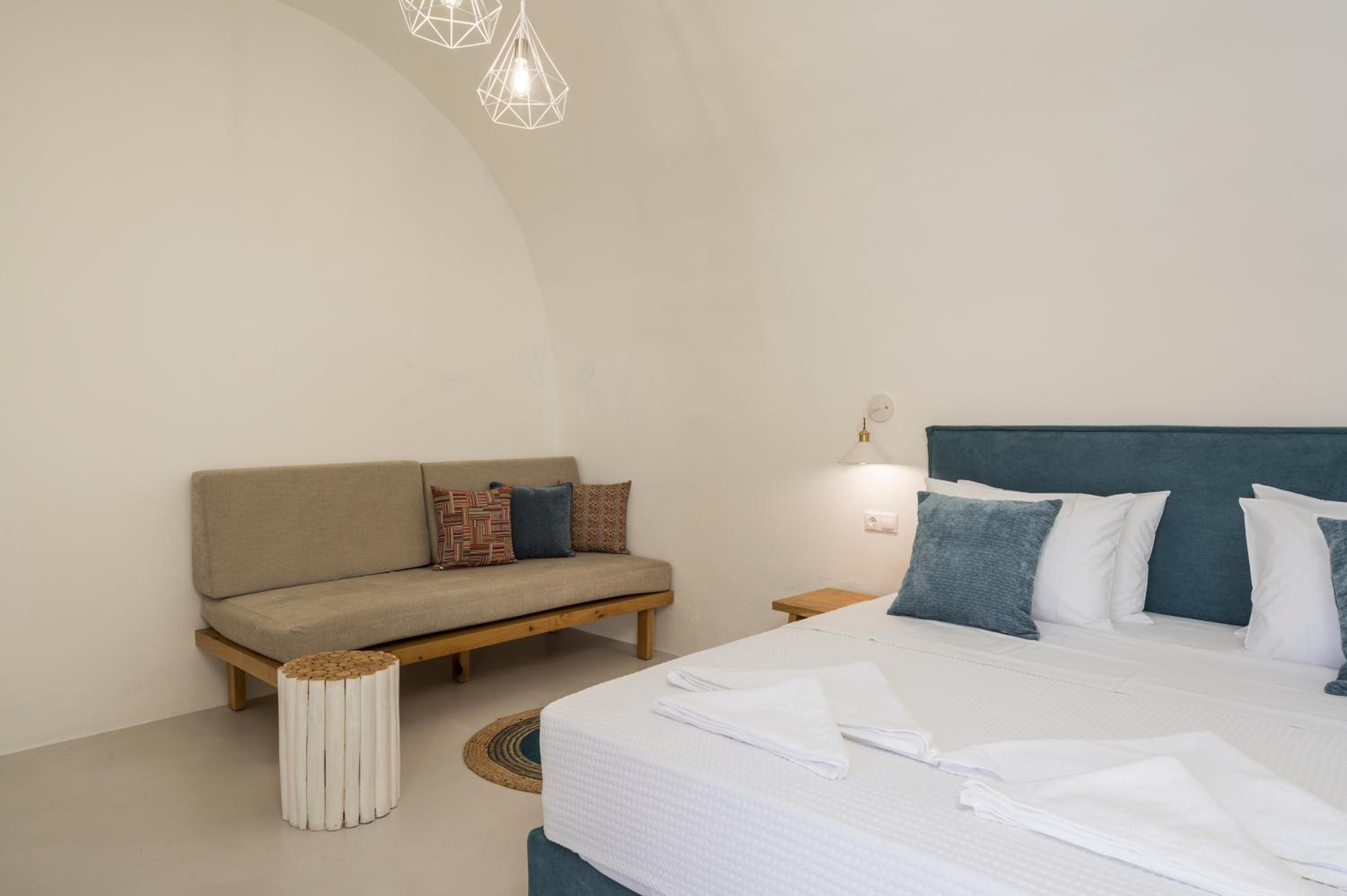 Tholos Cottage