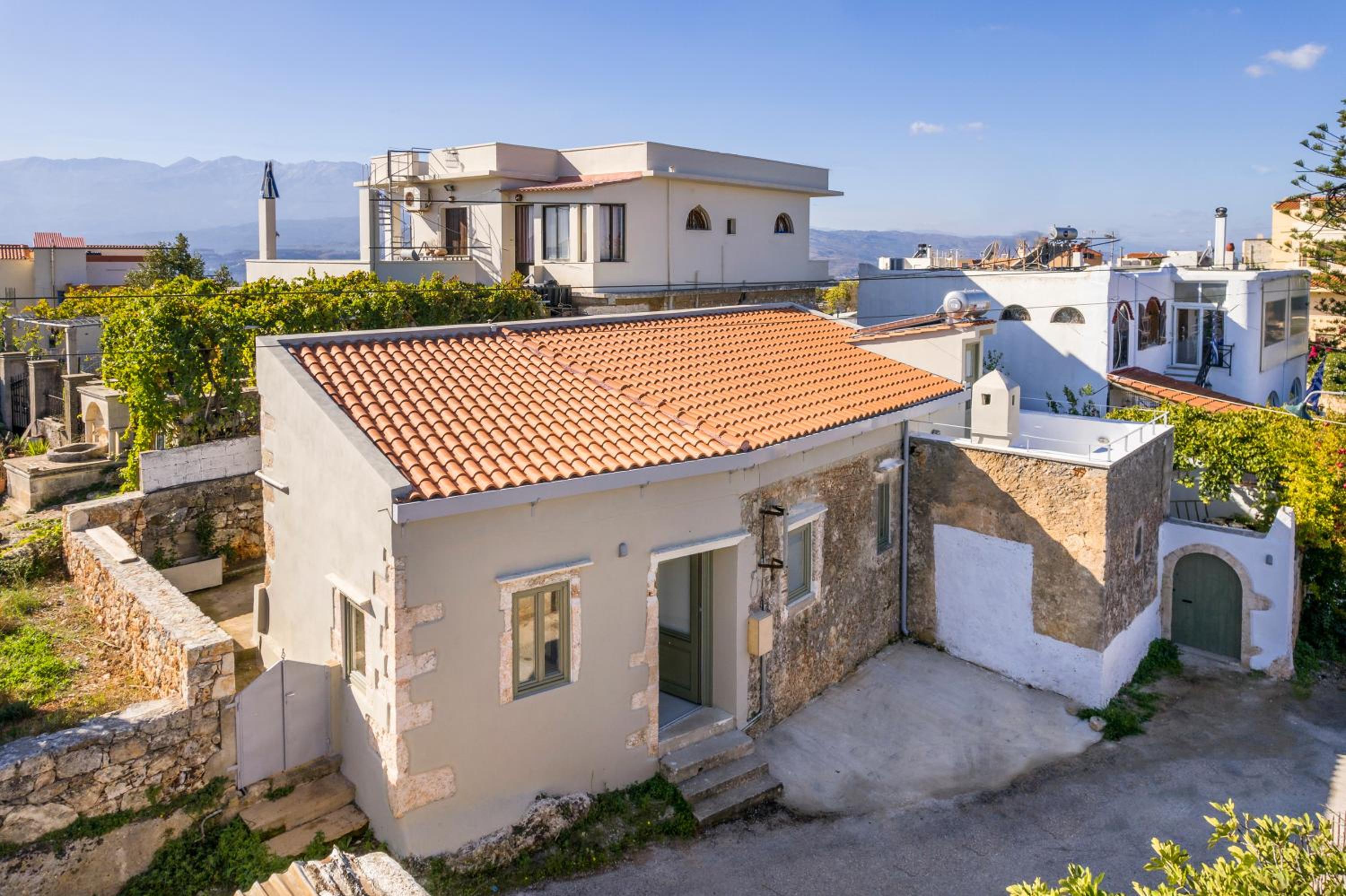 Tholos Cottage