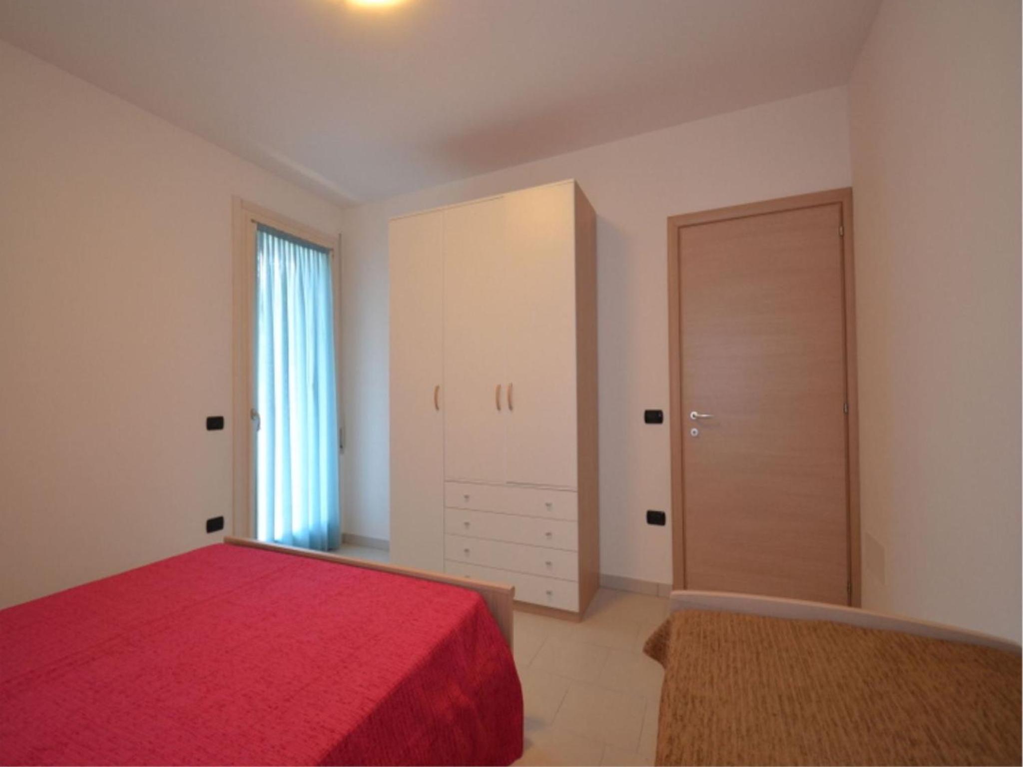 Modern apartment with two balconies view 5