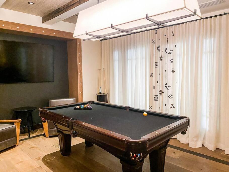Luxury Auberge Madeline Residence Building