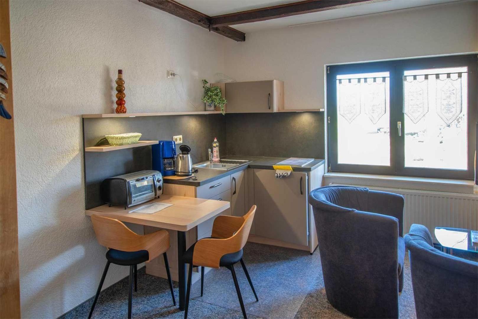 Appartement-fuer-2-Personen-in-Schaprode-auf-der-Insel-Ruegen-Zi2 view 4