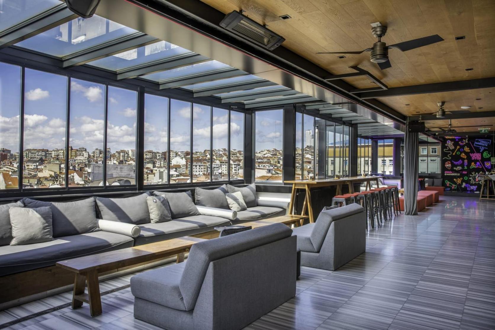 lounge
