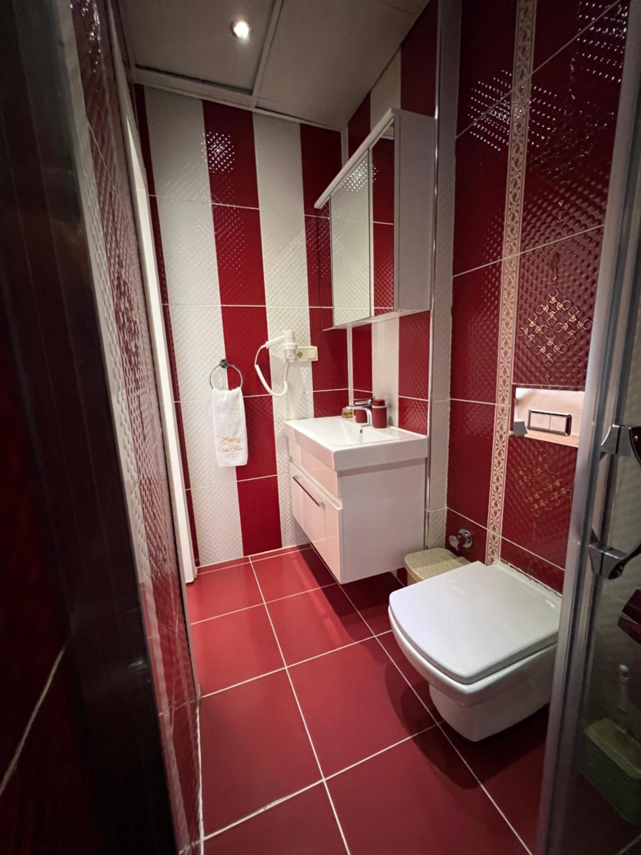 Zendy Suite Otel - Image 27