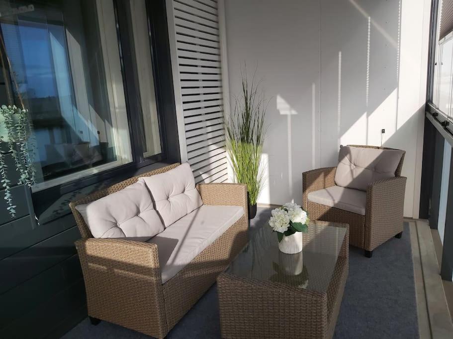 Rauhallinen kolmio omalla saunalla Tampereen keskustassa