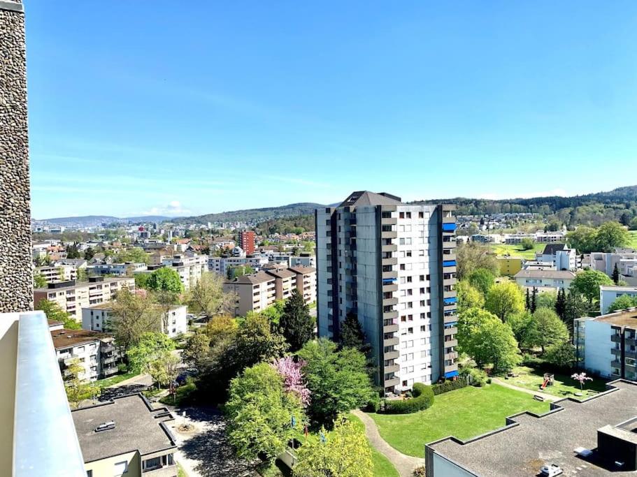 Little Penthouse ****