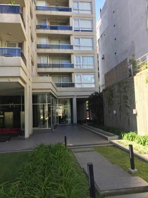 Nice Super confortable flat in the best location, with a great pool!