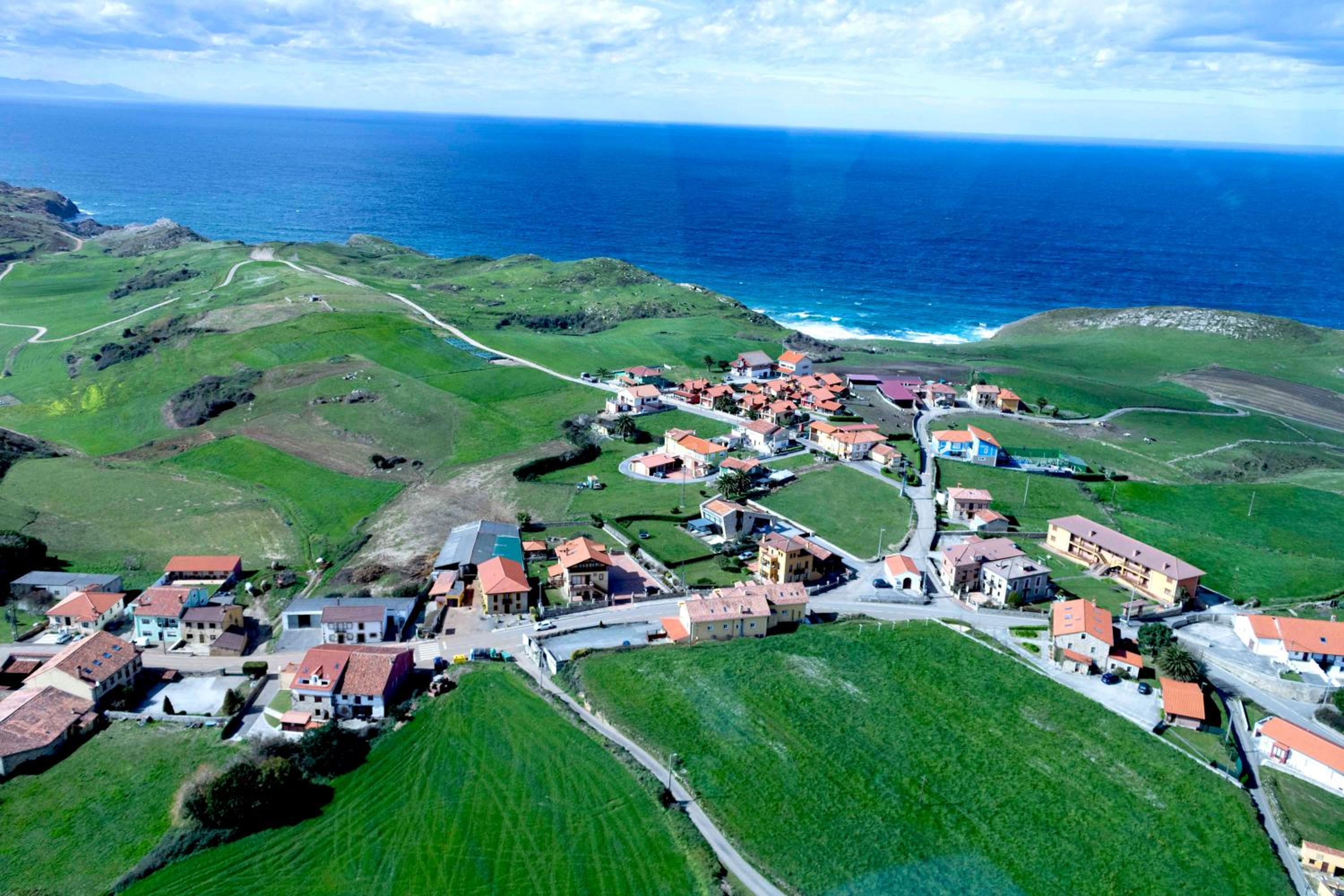 Apartamentos Gloria-patchwork-Ubiarco