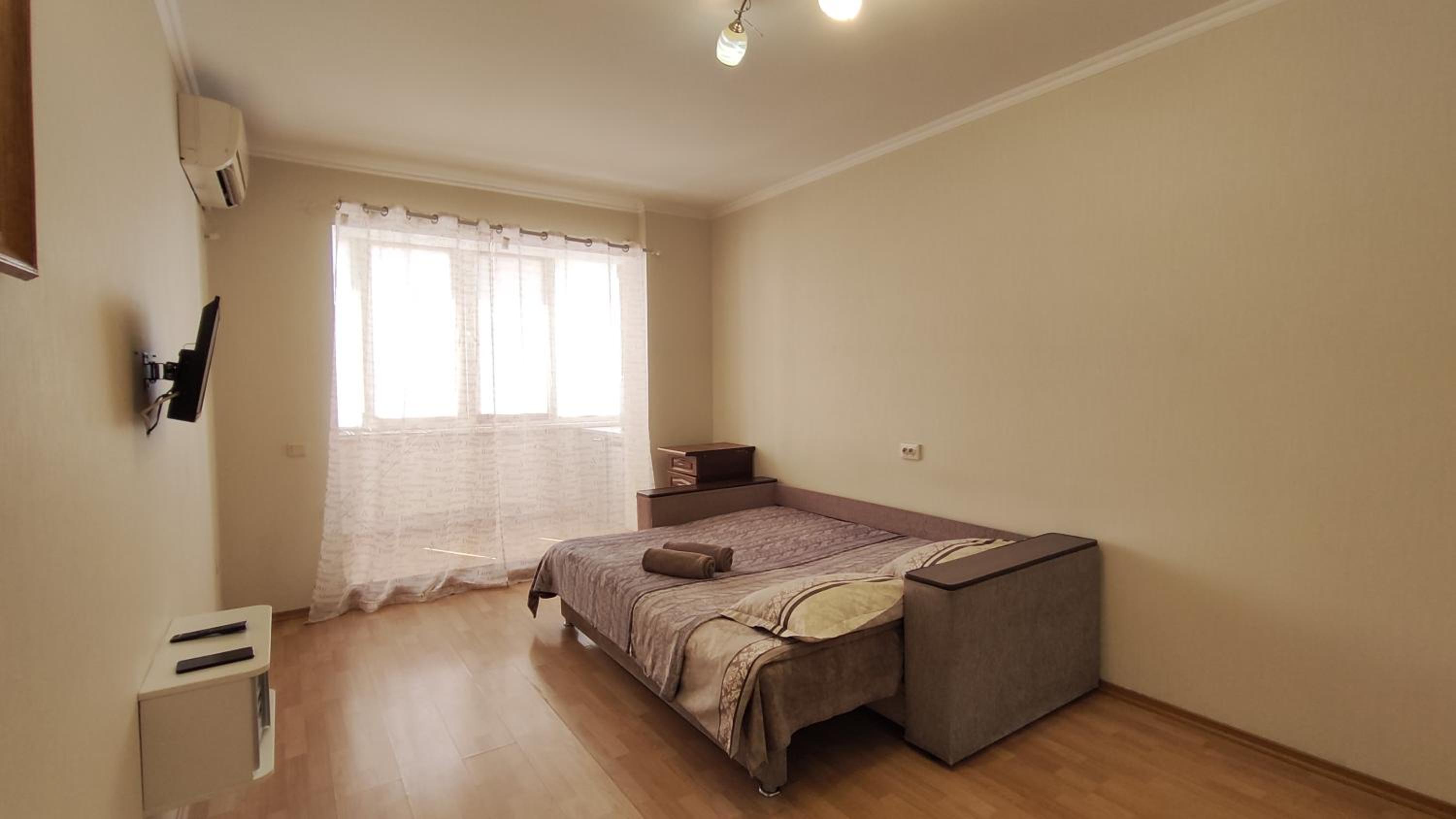 Олександрійський б-р 125 CityRooms