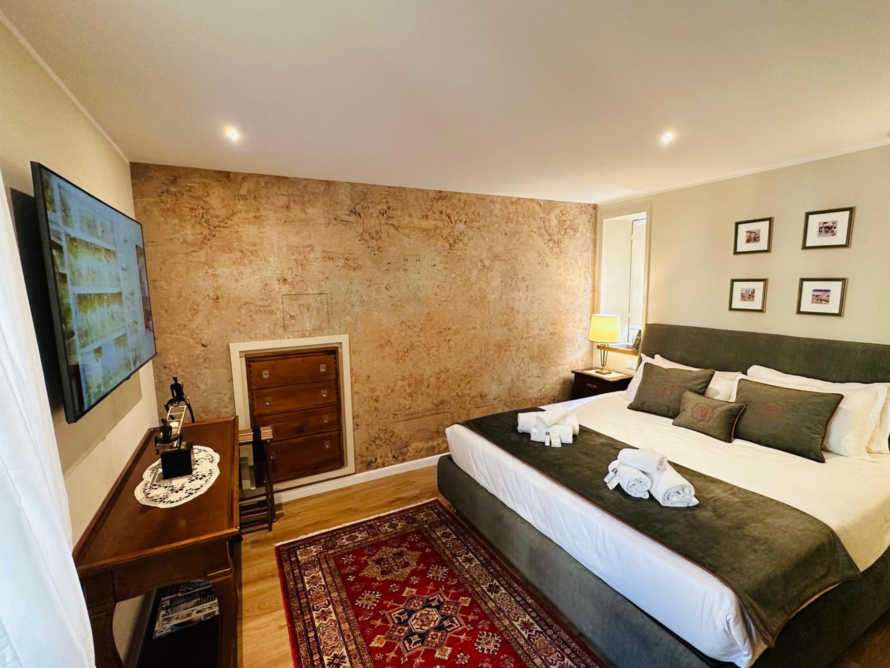 Charming stay in Roma - Luxury Holiday Apartment photo 5