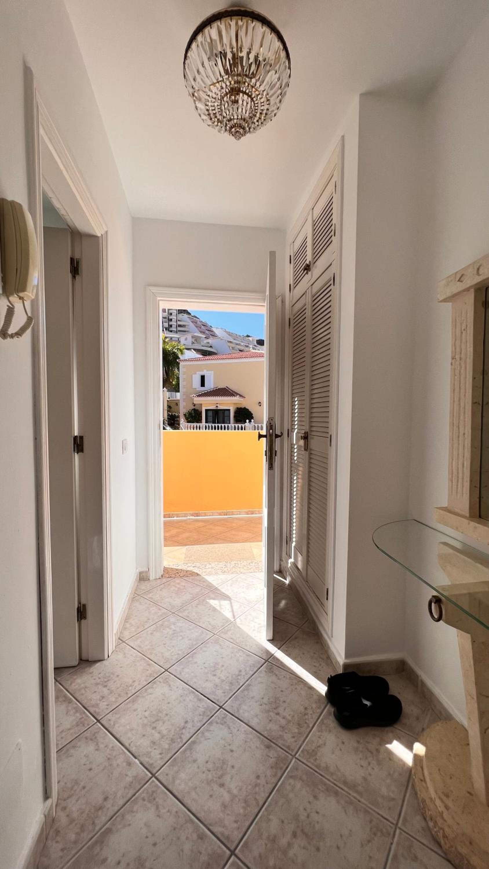CRYSTAL CHILL APARTMENT , South Tenerife