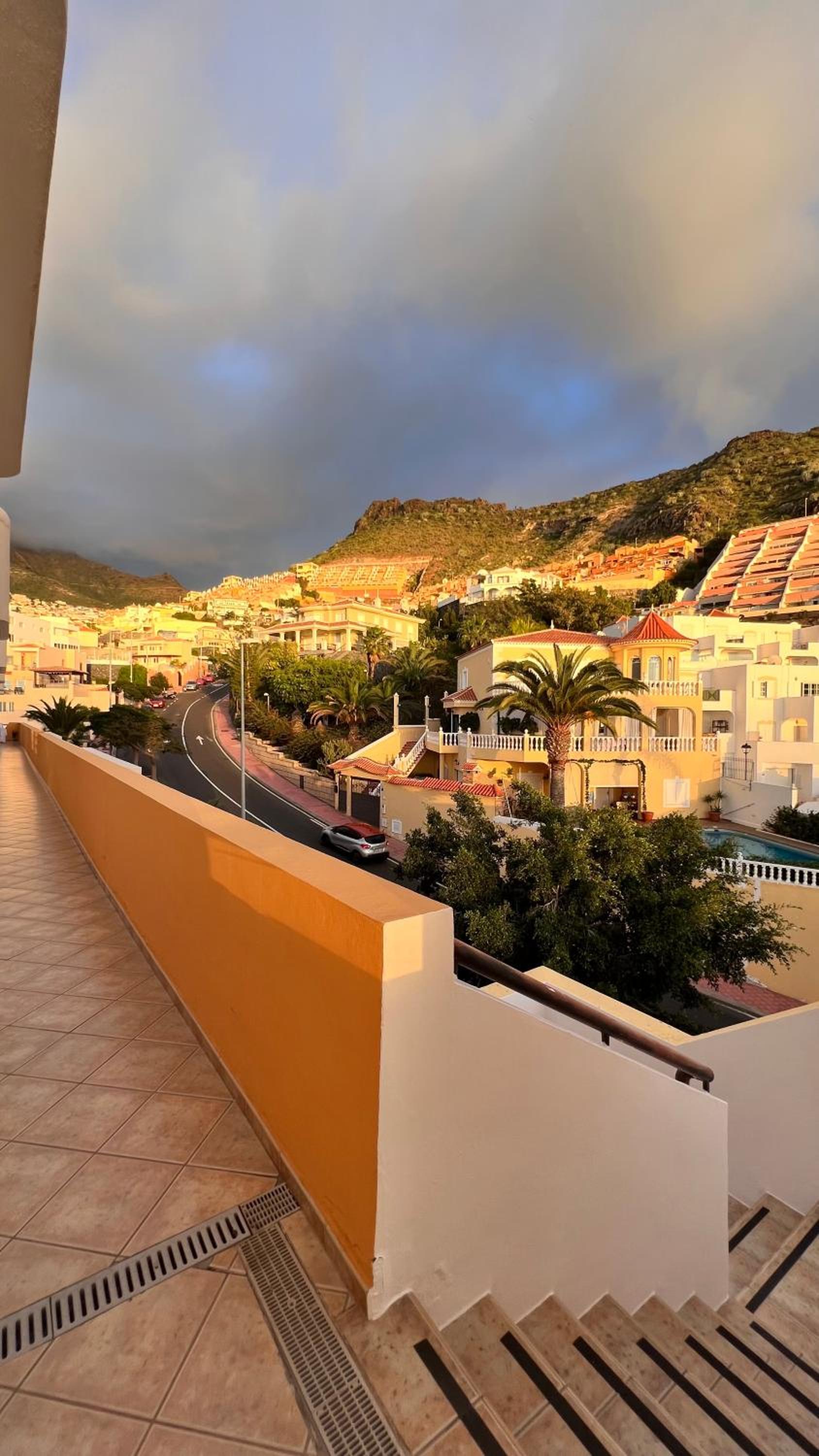 CRYSTAL CHILL APARTMENT , South Tenerife