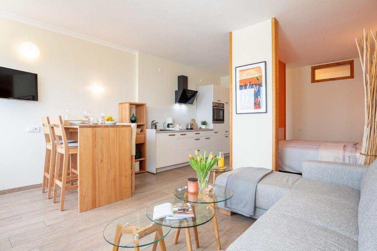 Strandhotel-Heiligenhafen-Wohnung-117-Typ-II