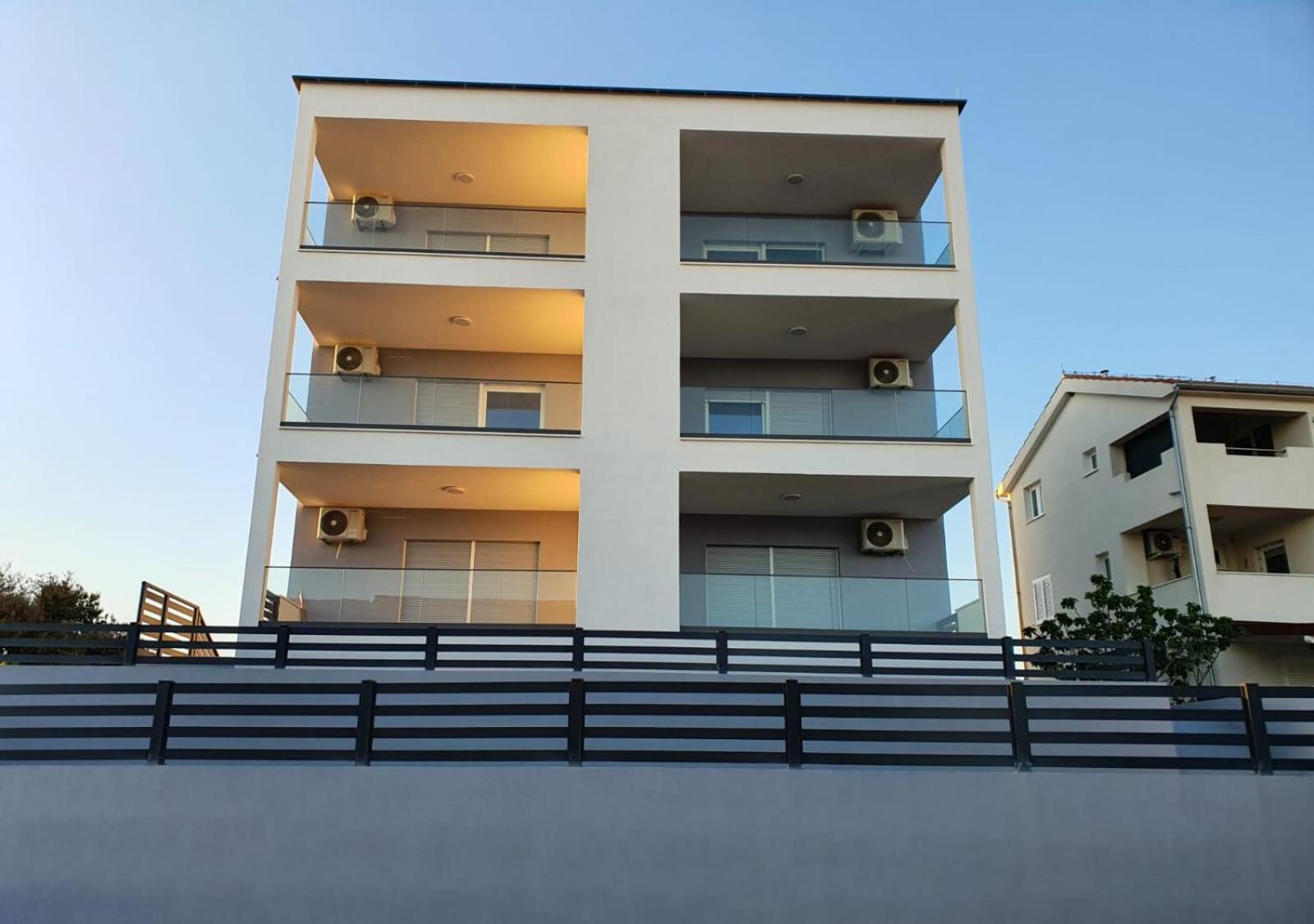 Penthouse Dream Look