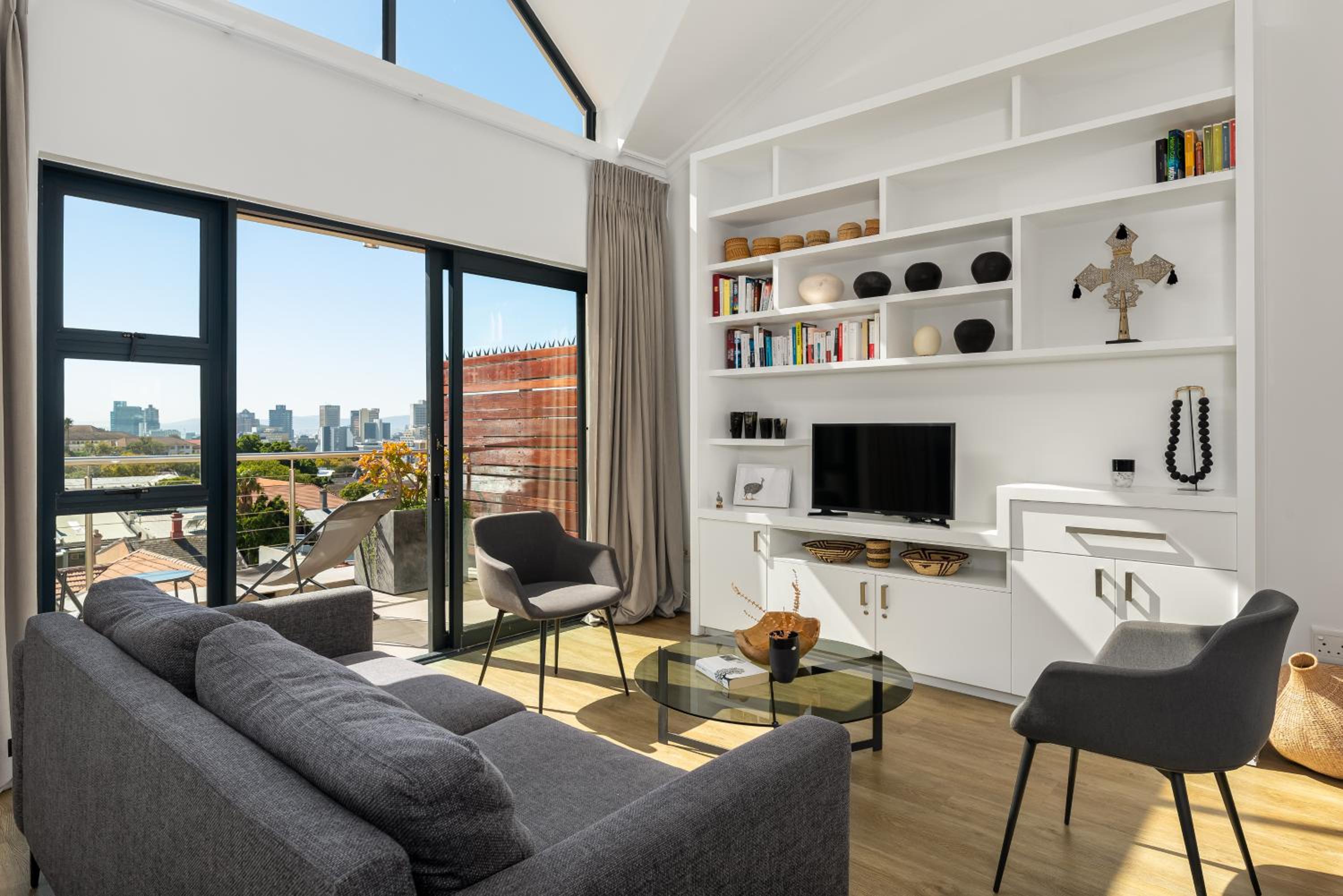 Burnside 302 view 4
