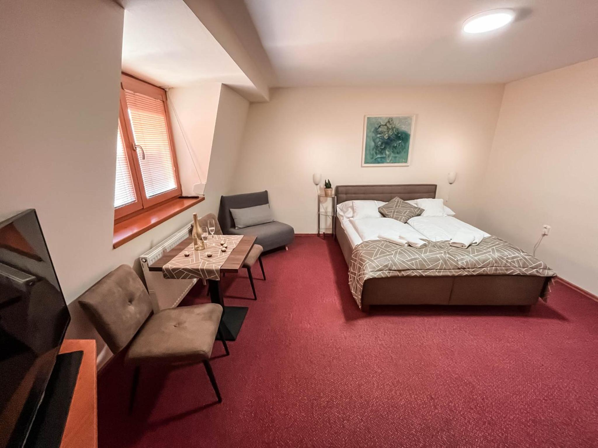 Tavel boutique hotel