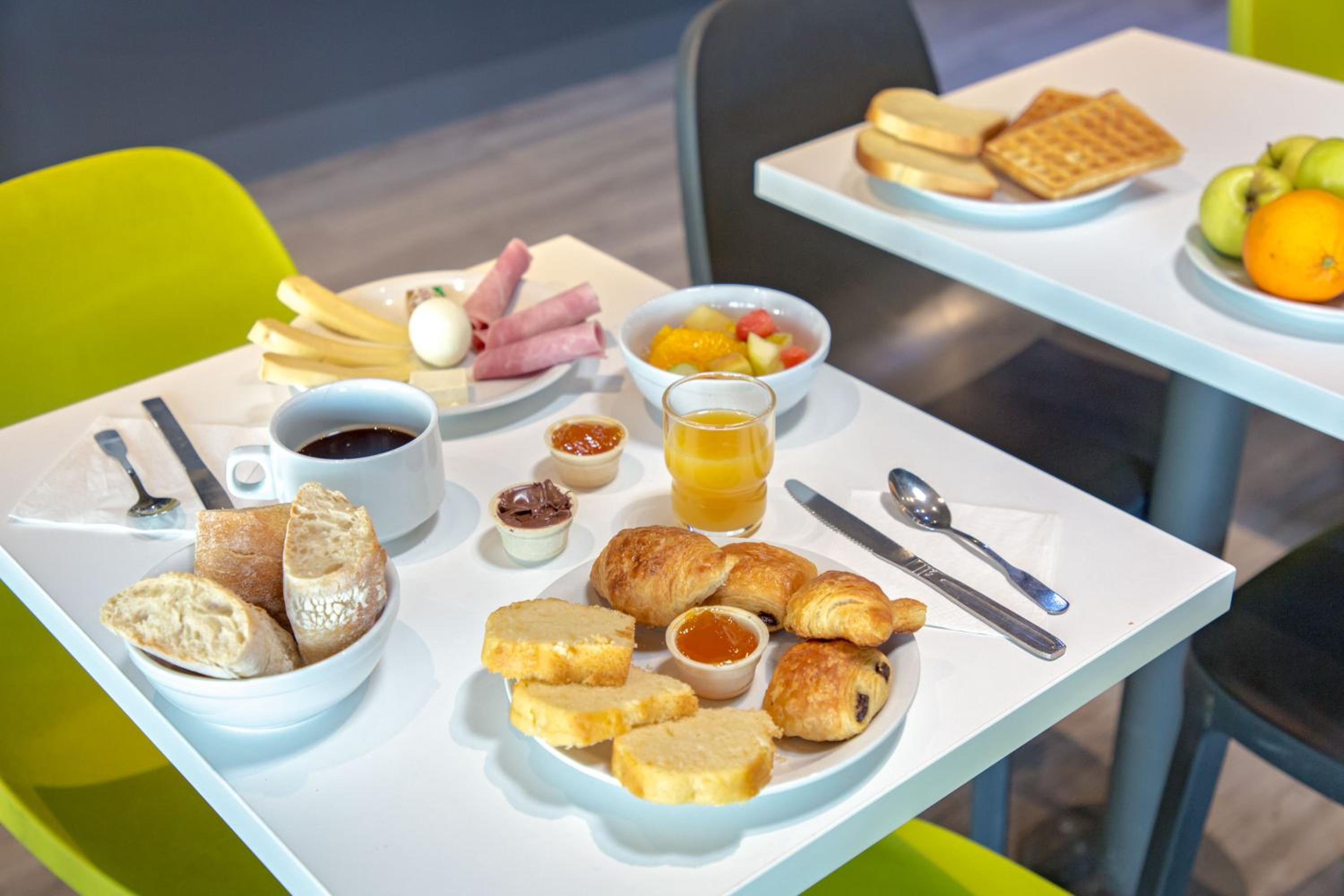 ibis budget Aubagne Paluds Agora