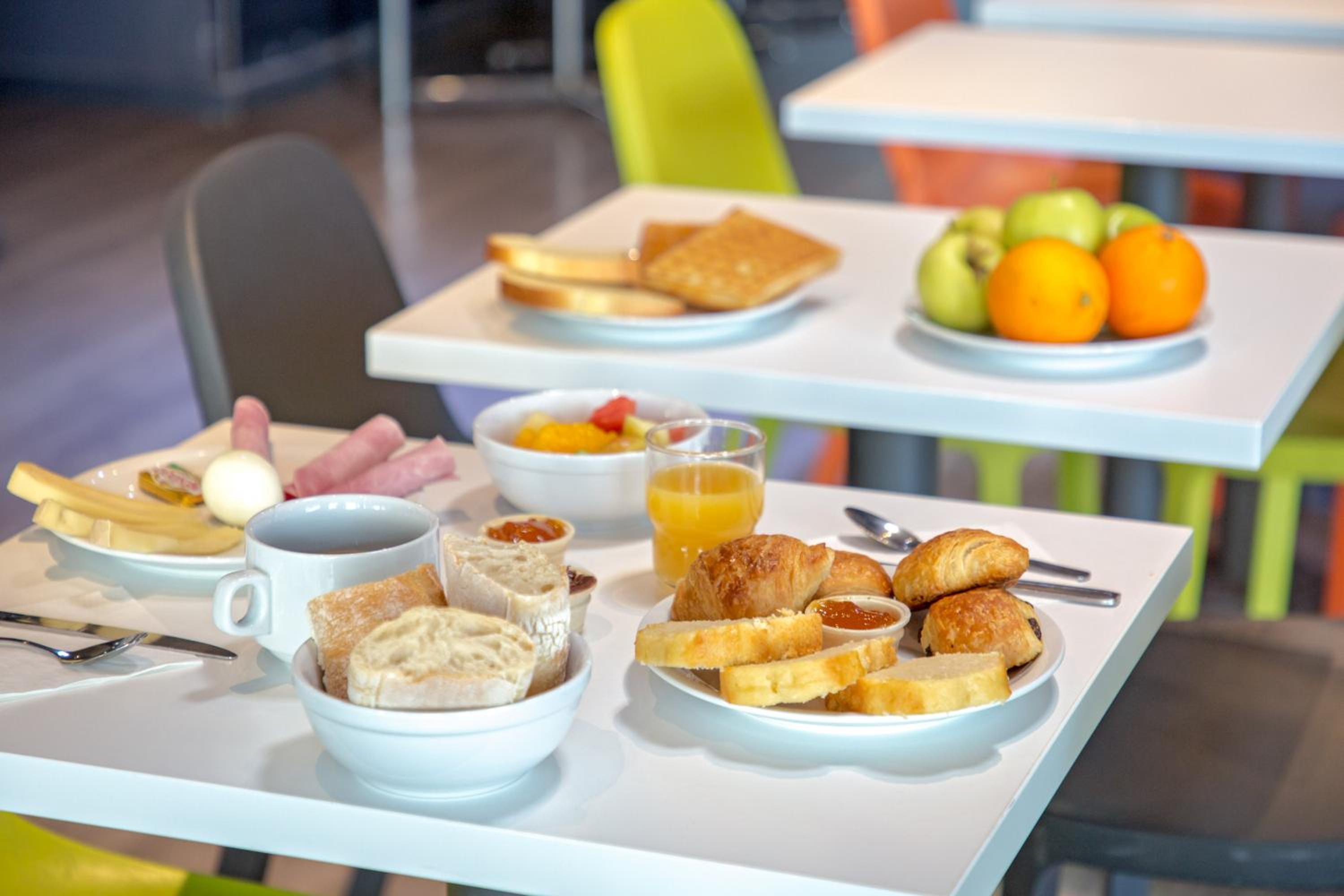 ibis budget Aubagne Paluds Agora