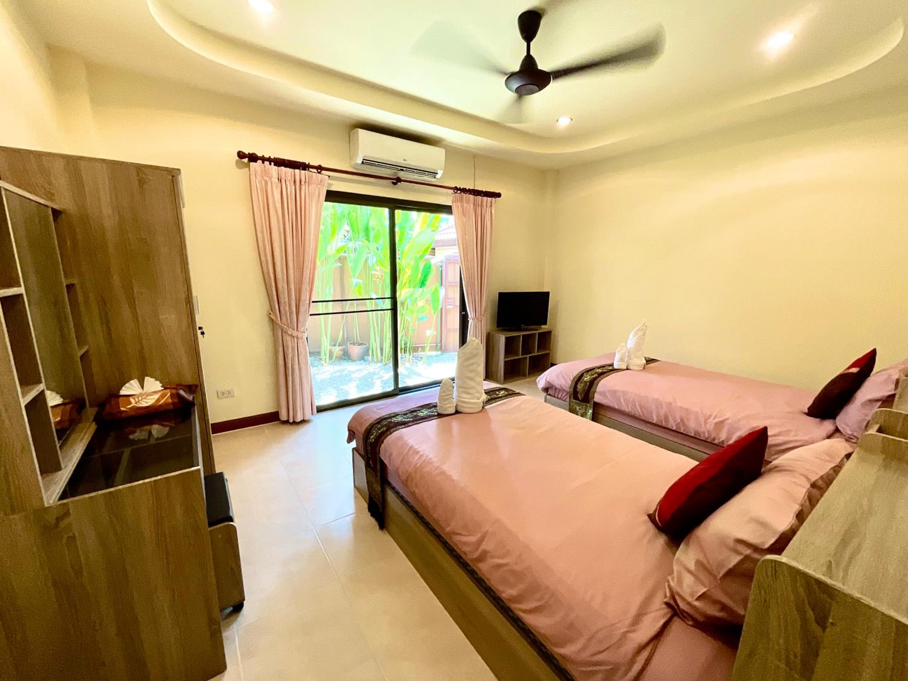 Coconut Paradise Holiday Villas